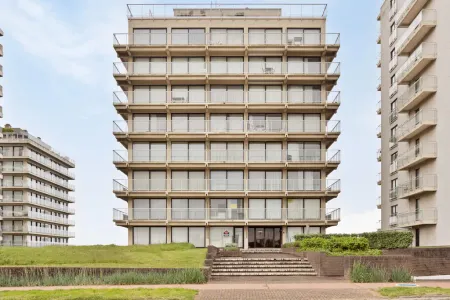  Verhuurd De Panne