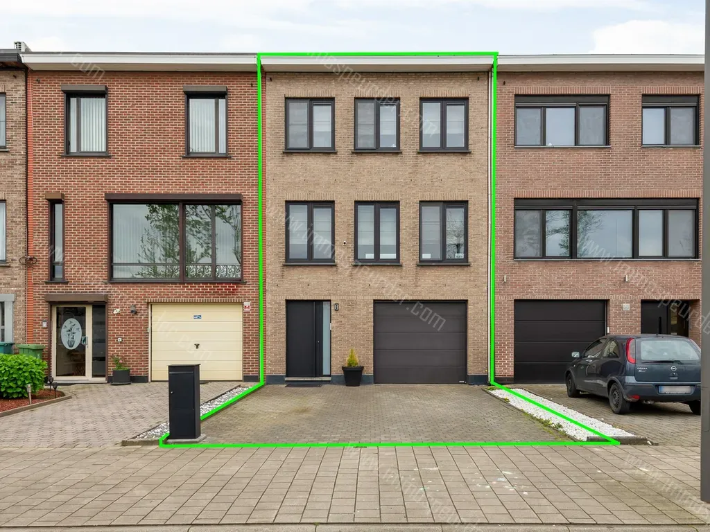 Huis in Merksem - 1418076 - Bergen op Zoomlaan 8, 2170 Merksem