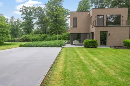 Villa Te Koop Schoten