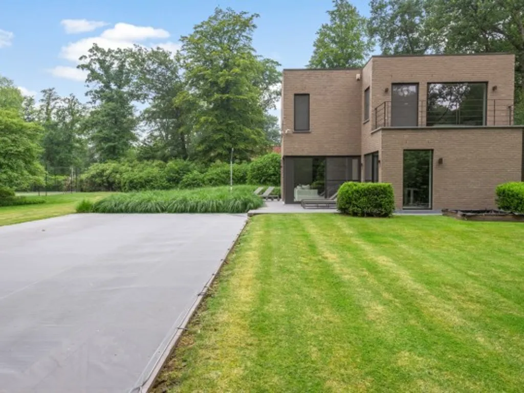 Hoofdfoto Villa in Schoten