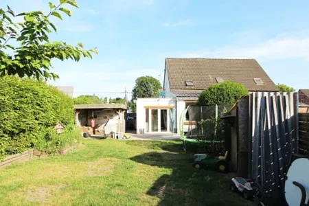 Huis Te Koop Emblem