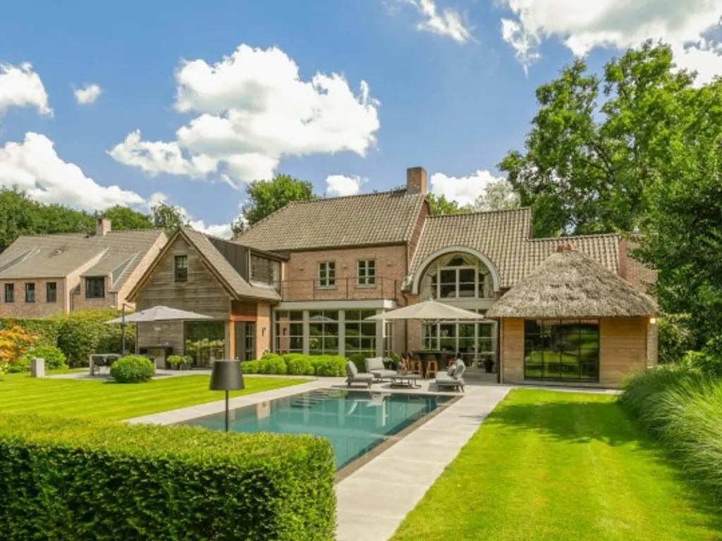 Hoofdfoto Villa in Schoten