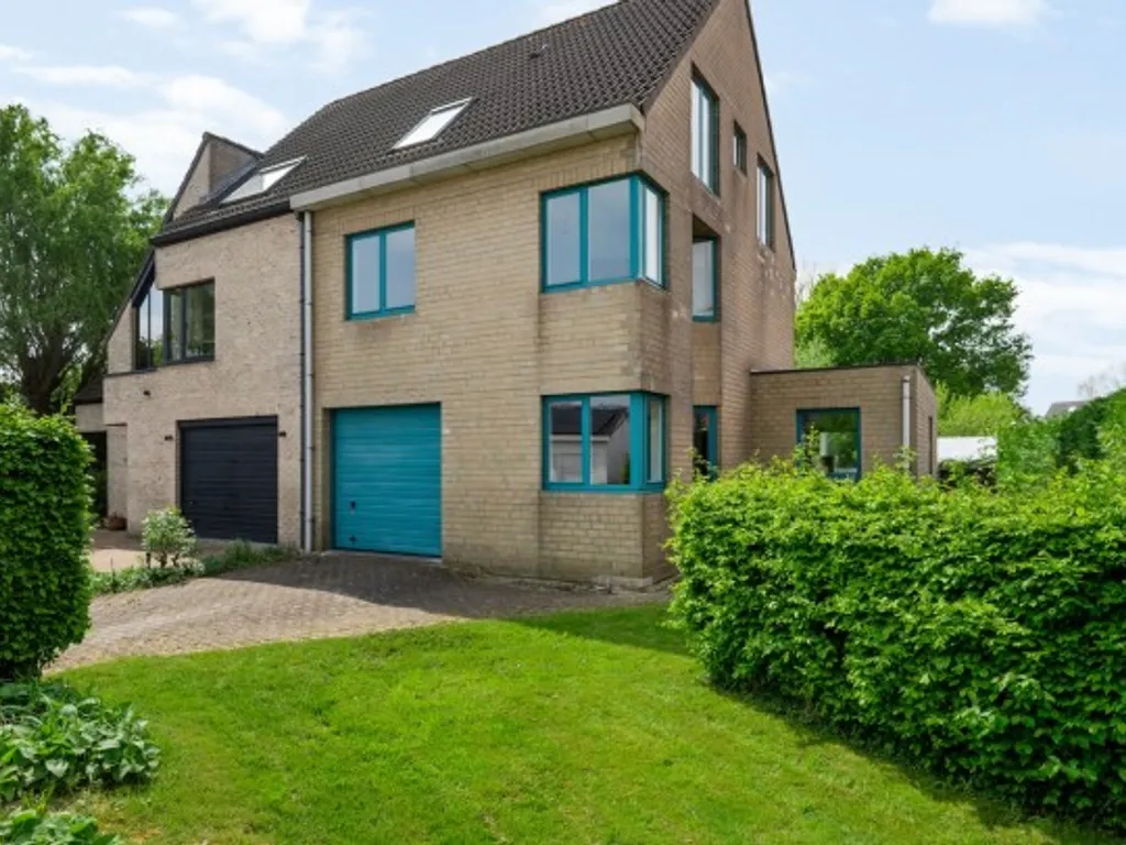 Hoofdfoto Huis in Lint