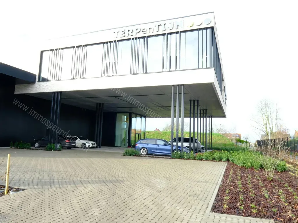 Handelspand Te Huur Bilzen