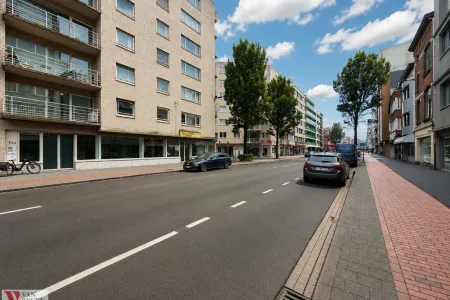 Handelspand Te Huur Oostende