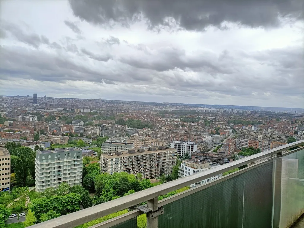 Appartement in Molenbeek - Boulevard Louis Mettewie 73, 1080