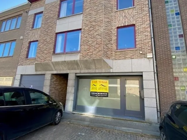 Local Commercial à Huldenberg - Peuhtystraat 9, 3040