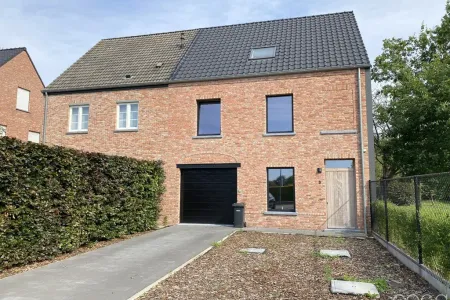 Maison À louer Sint-Lenaarts