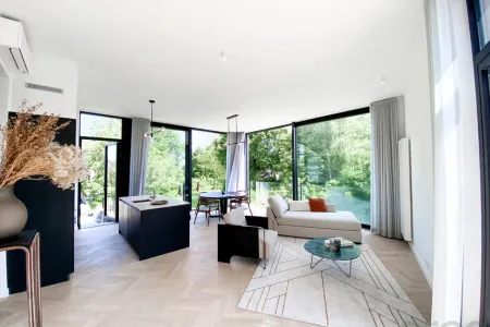 Villa Te Koop Burcht