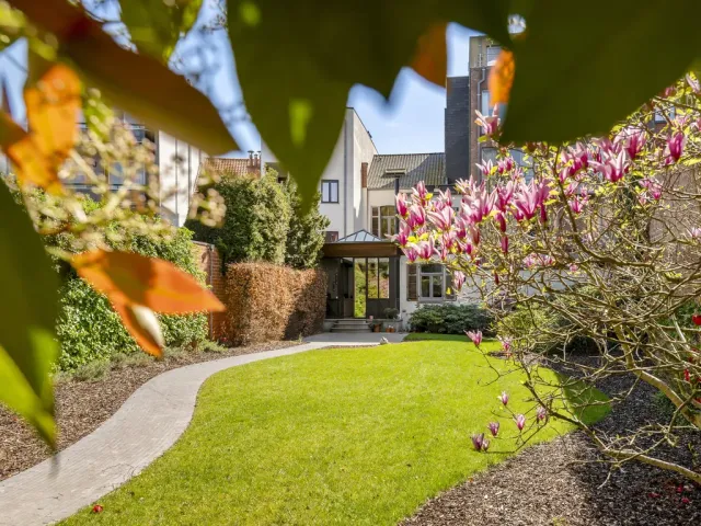 Huis in Brasschaat - Bredabaan 278, 2930