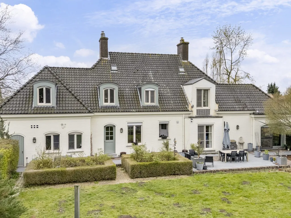 Villa in Willebroek Blaasveld - 7659993 - Mechelsesteenweg 557, 2830 Willebroek Blaasveld