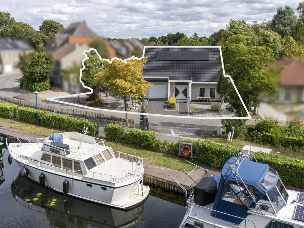 Huis in Lommel - 7660044 - Kanaalstraat 97, 3920 Lommel