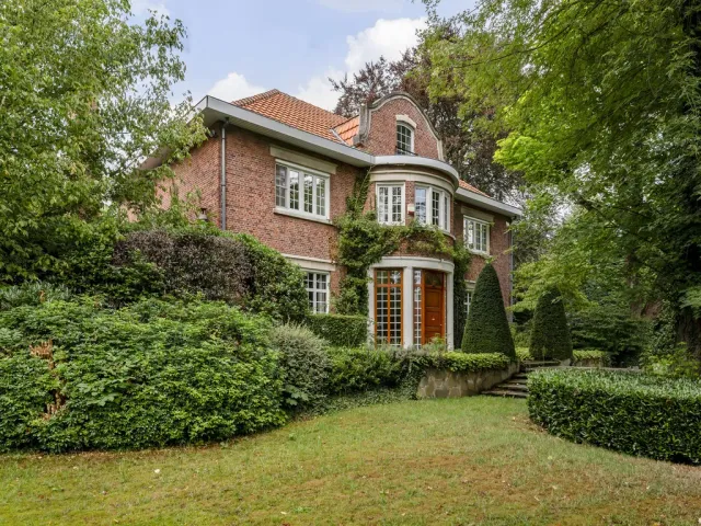 Villa in Brasschaat - Bredabaan 32, 2930
