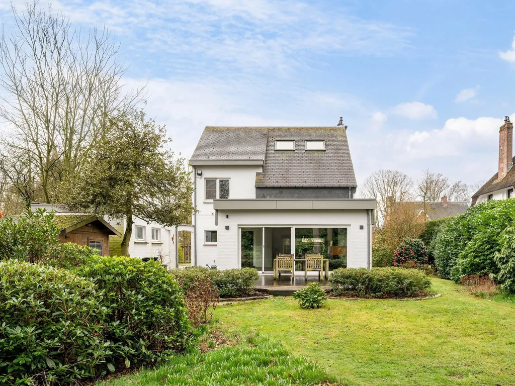Huis in Schoten - 7660151 - Henri Dunantlaan 42, 2900 Schoten