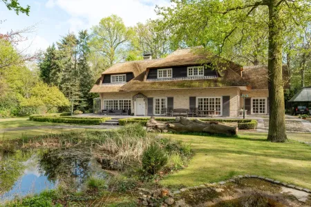 Huis Te Koop Schoten