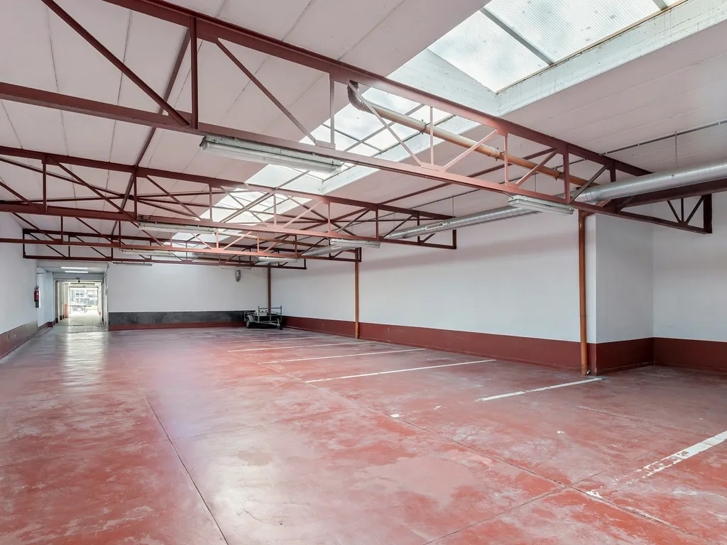 Garage in Antwerpen - 7675943 - Italiëlei 96-98 3, 2000 Antwerpen