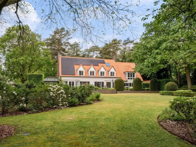 Villa in Kapellen - Brasschaatselei 10, 2950