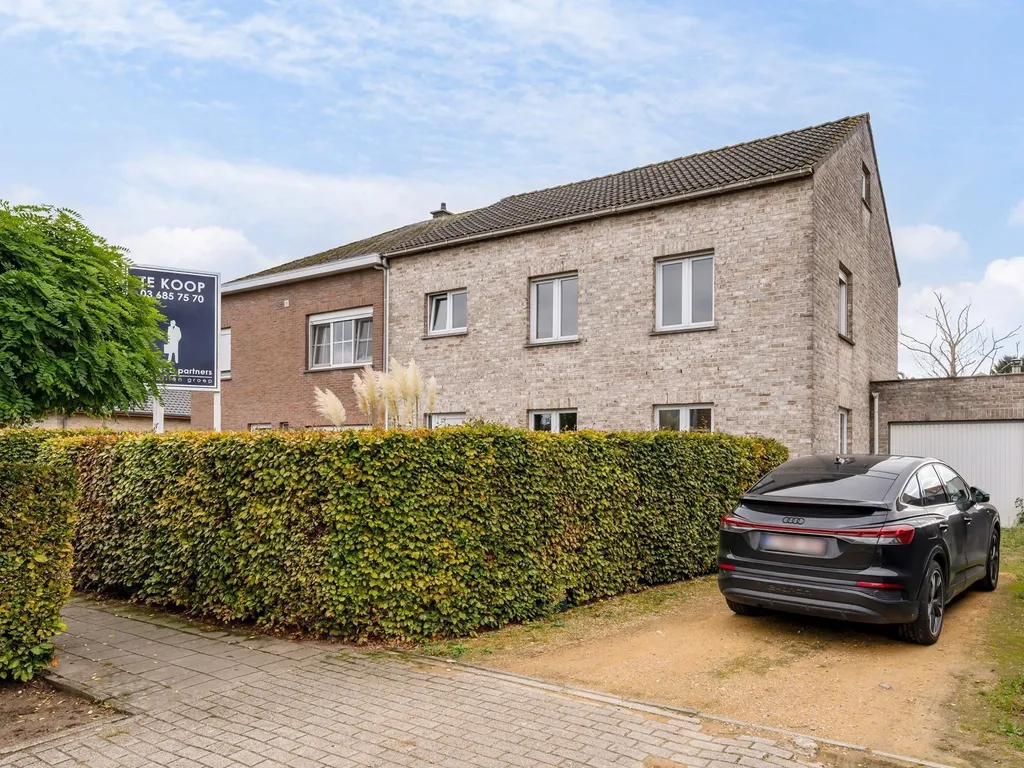 Huis in Kapellen - Oosthoevestraat 2, 2950