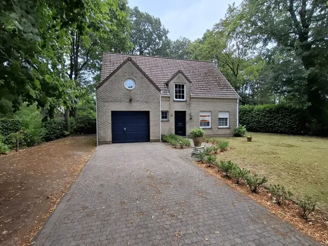 Huis in Westmalle - Hallebaan 115, 2390