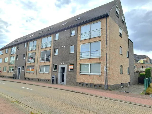 Appartement à Zandhoven - Oelegembaan 2 bus 4, 2240