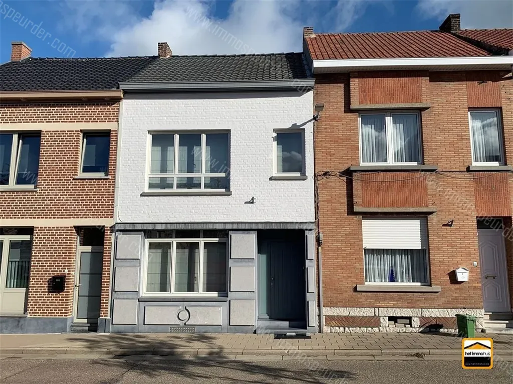 Huis in Borgloon - 1401058 - Graaf Lodewijk Plein 21, 3840 BORGLOON