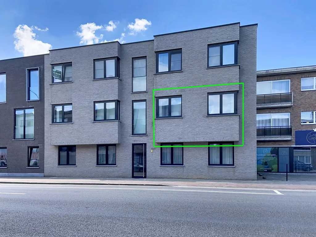 Appartement in Brasschaat - Bredabaan 820, 2930