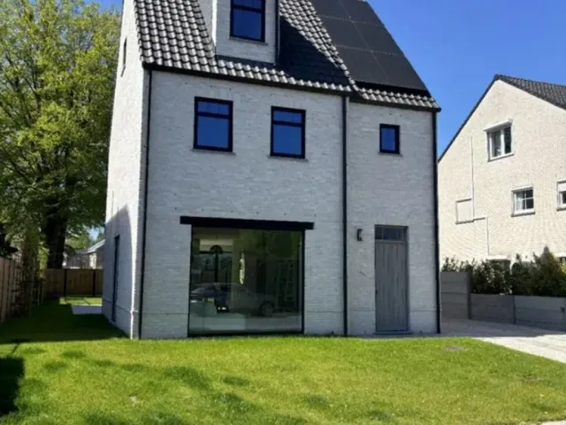 Villa in Schilde - Albert Van Dyckstraat 1, 2970