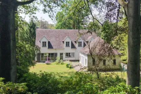 Villa Te Koop Schoten