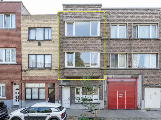 Huis in Borgerhout - Luitenant Naeyaertplein 28, 2140