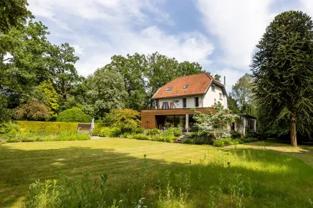 VillaBrasschaat
