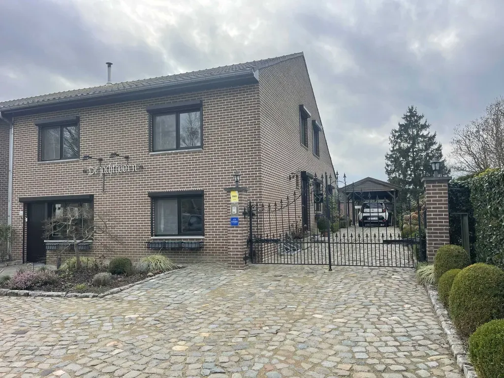 Hoofdfoto Huis in Diepenbeek