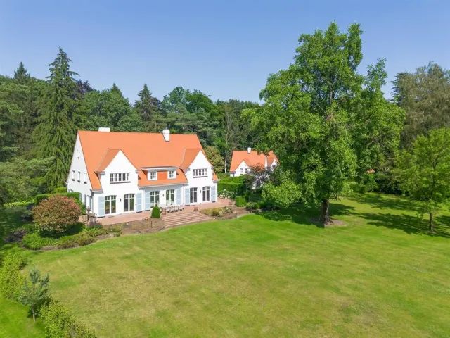 Huis in Kapellen - Vijverslei 12, 2950