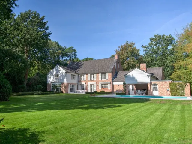 Huis in Brasschaat - Bisschoppenhoflei 16, 2930
