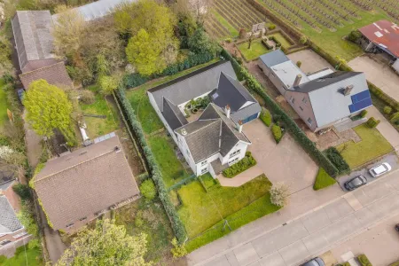 Huis Te Koop Nieuwerkerken