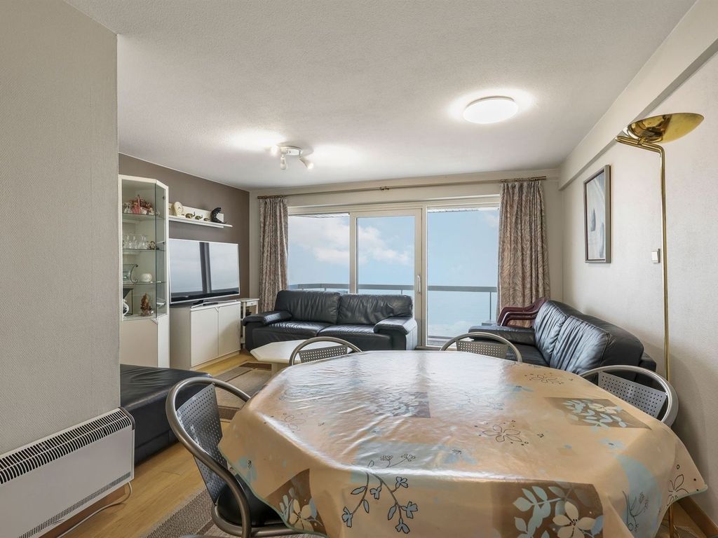 Appartement in Blankenberge - 7690572 - Zeedijk 162, 8370 Blankenberge