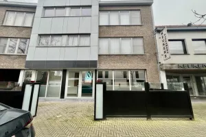 Handelspand Te Huur Sleidinge