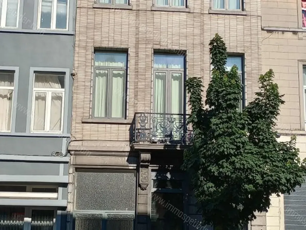 Chaussée D'anvers Antwerpsesteenweg 365 1000 Brussels 1215660