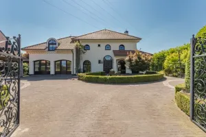 Huis Te Koop Eksel