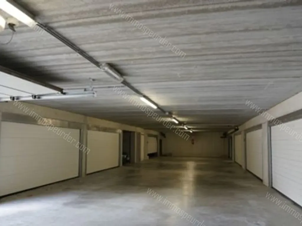 Garage in Kortrijk - 1215486 - Min. Liebaertlaan 53, 8500 Kortrijk