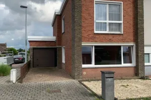Huis Te Koop Oostrozebeke