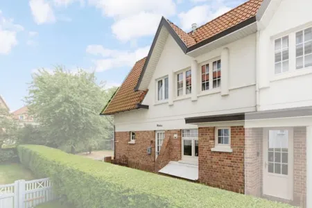 VillaDe Haan