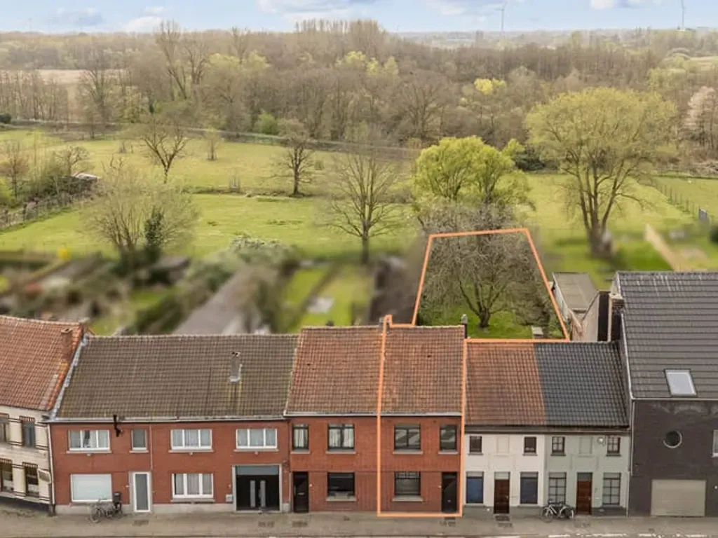 Huis in Lokeren - 7658646 - Oude-Bruglaan 197, 9160 Lokeren