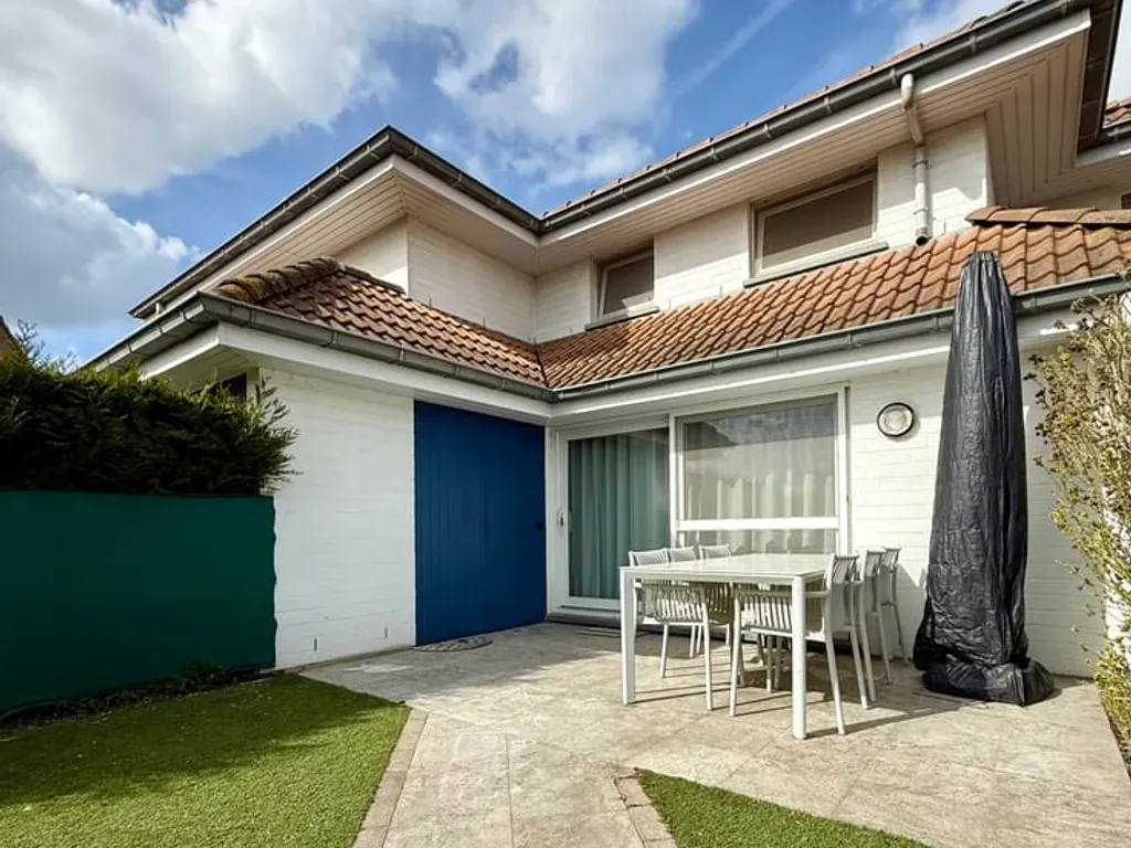 Huis in Oostduinkerke - 7658275 - Westhinderstraat 1, 8670 Oostduinkerke