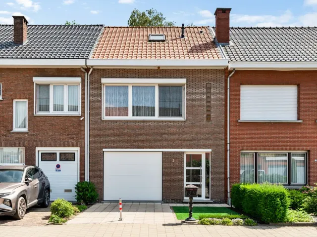 Huis in Ekeren - Schoutlaan 3, 2180