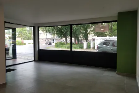 Handelspand Te Huur Lokeren