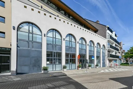 Local Commercial À louer Izegem