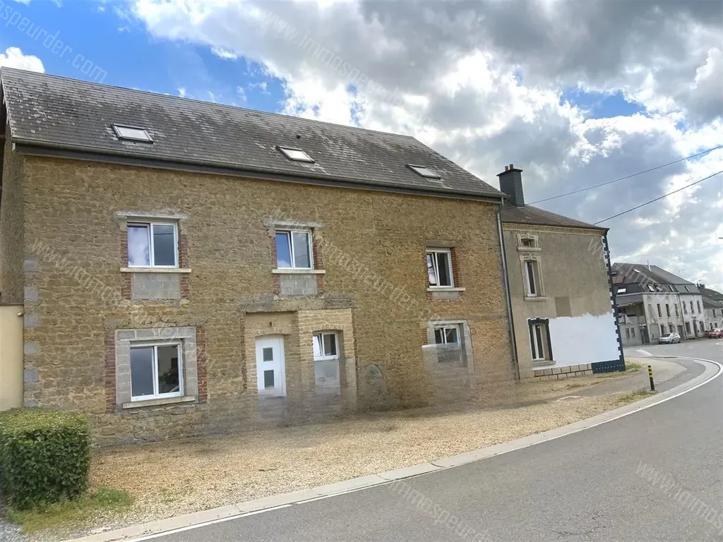 Huis in Les-bulles - 1231189 - Rue du Lieutenant de Crépy 35, 6811 Les-Bulles