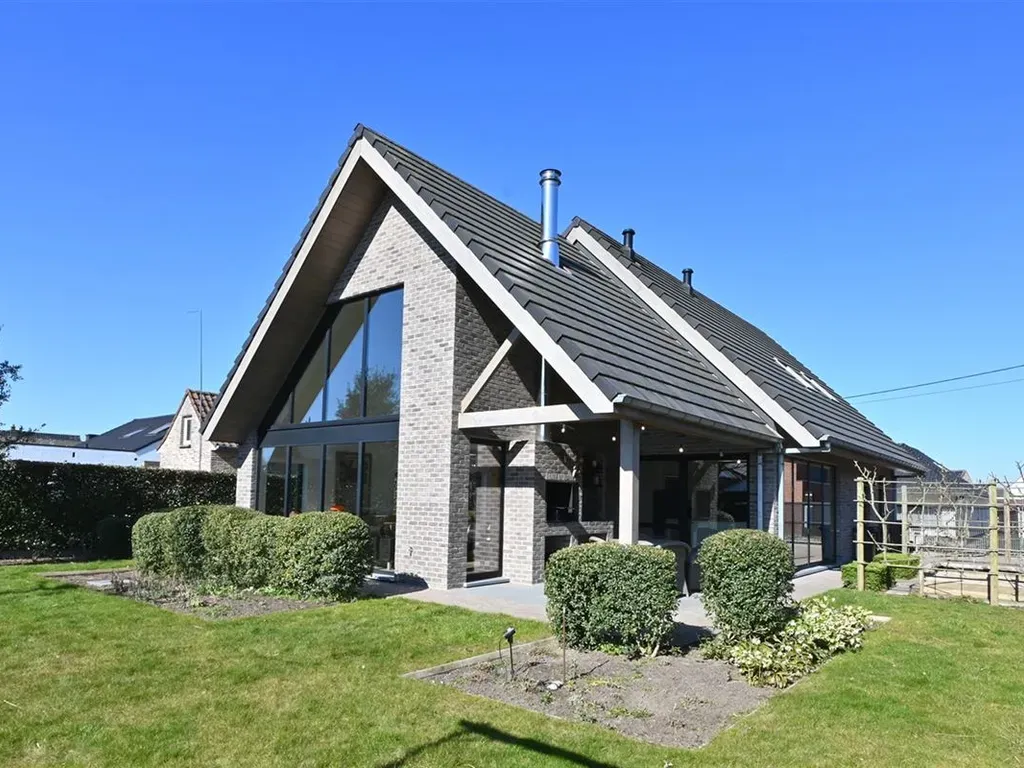 Villa in Vichte - 7684414 - Paul Wielemansstraat 13, 8570 VICHTE