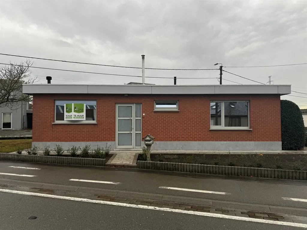 Huis in Deerlijk - 7684421 - Olekenbosstraat 74, 8540 DEERLIJK