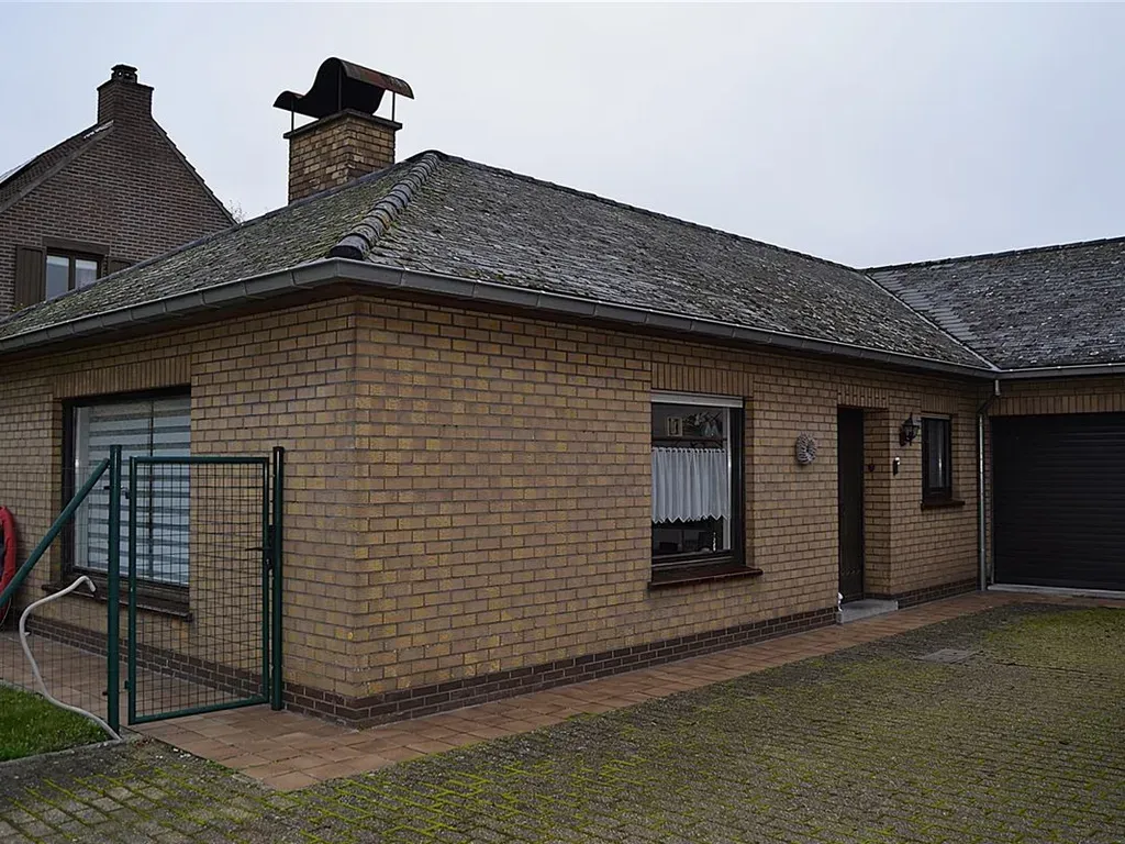 Huis in Deerlijk - 7684372 - Heestertse Steenweg 5, 8540 DEERLIJK